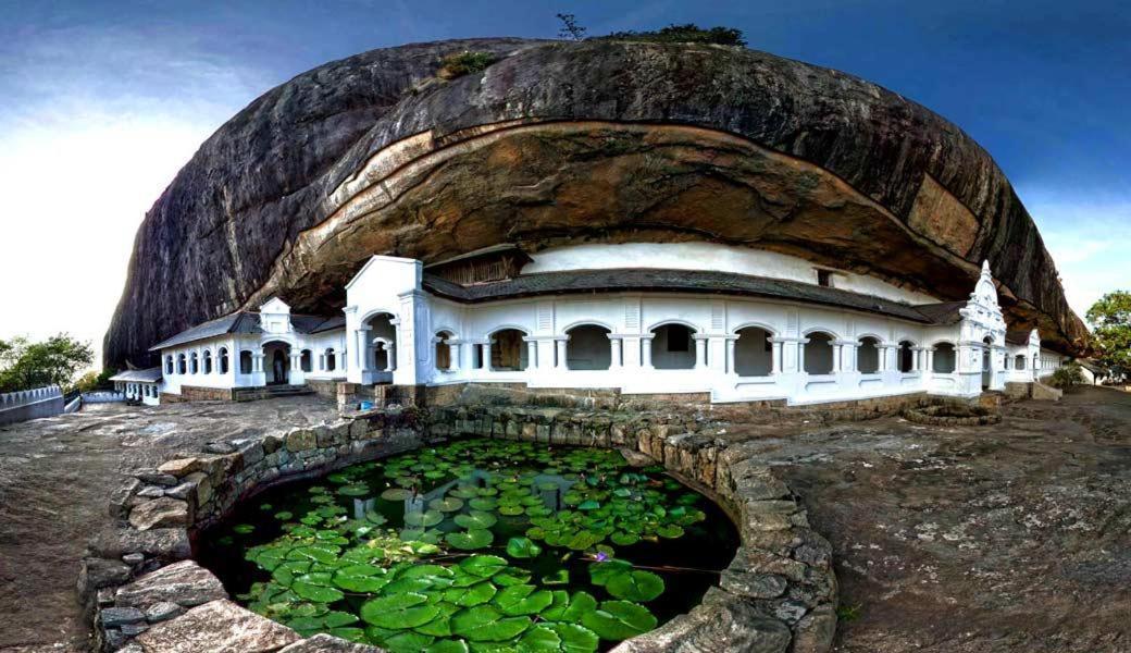Sundaras Infinity Jungle Resort Dambulla Bagian luar foto